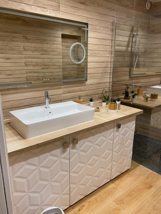 Cavaliere Apt 125M2 Piscine لو لا فاندو المظهر الخارجي الصورة